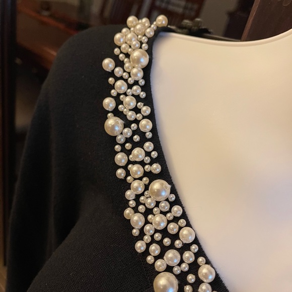 Elegant Stunning Pearl Beaded cardigan - Picture 5 of 10